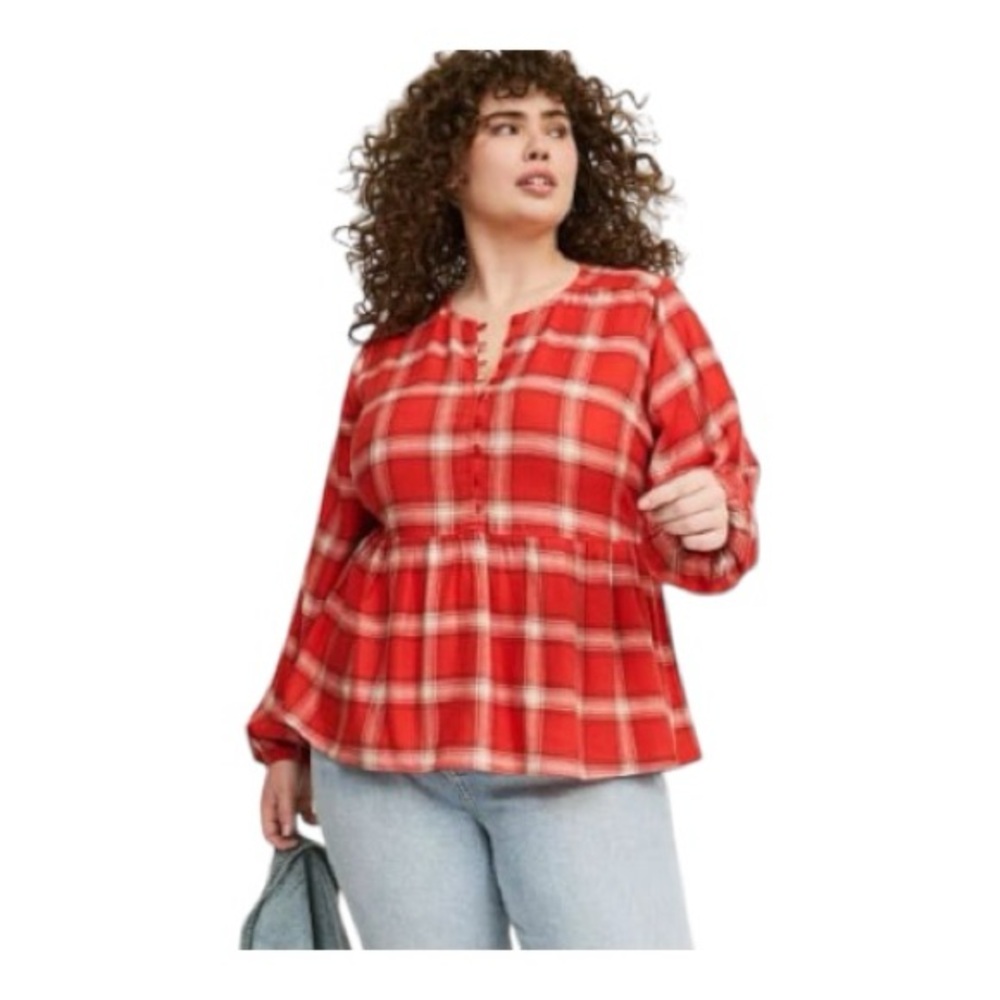 Torrid Size 2 2X 18-20 Red Plaid Blouse